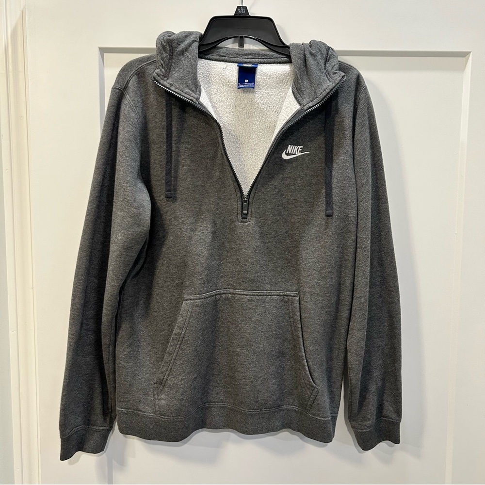 Nike Men’s Gray Half-Zip Hooded Sweatshirt Size Medium